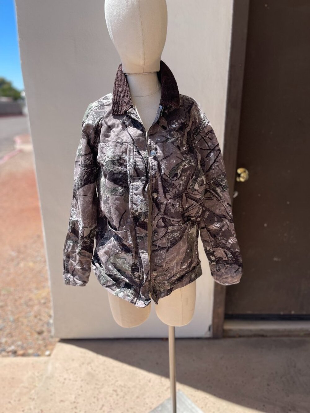Thread & Supply Camo Work Jacket Woman Medium Utility Cotton size M fall outdoor